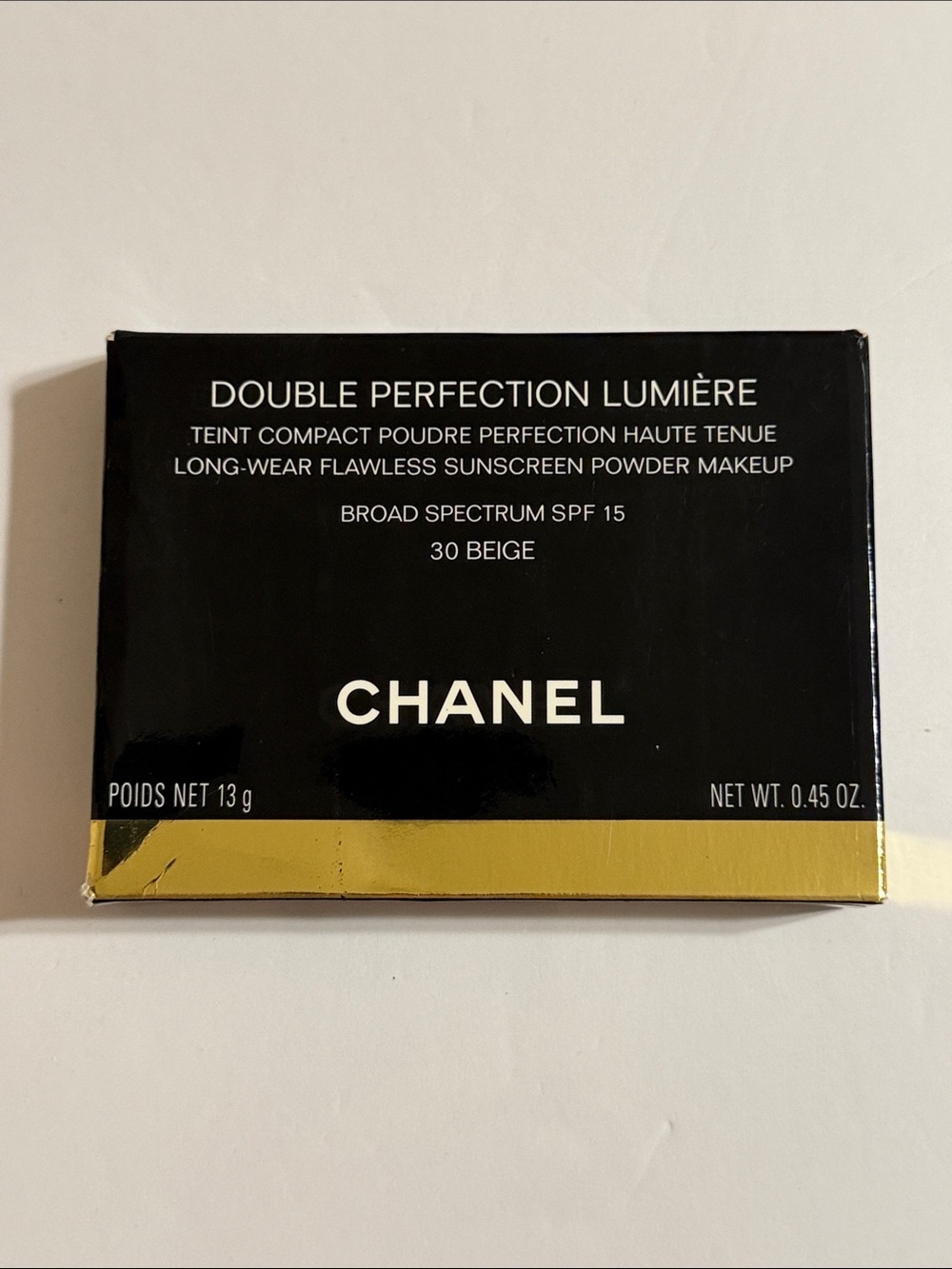CHANEL Double Perfection Lumière Long Wear Flawless Compact Powder 30 Beige 13g